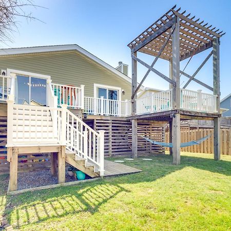 Coastal Home With Deck And Outdoor Shower Кілл-Девіл-Гілс Екстер'єр фото