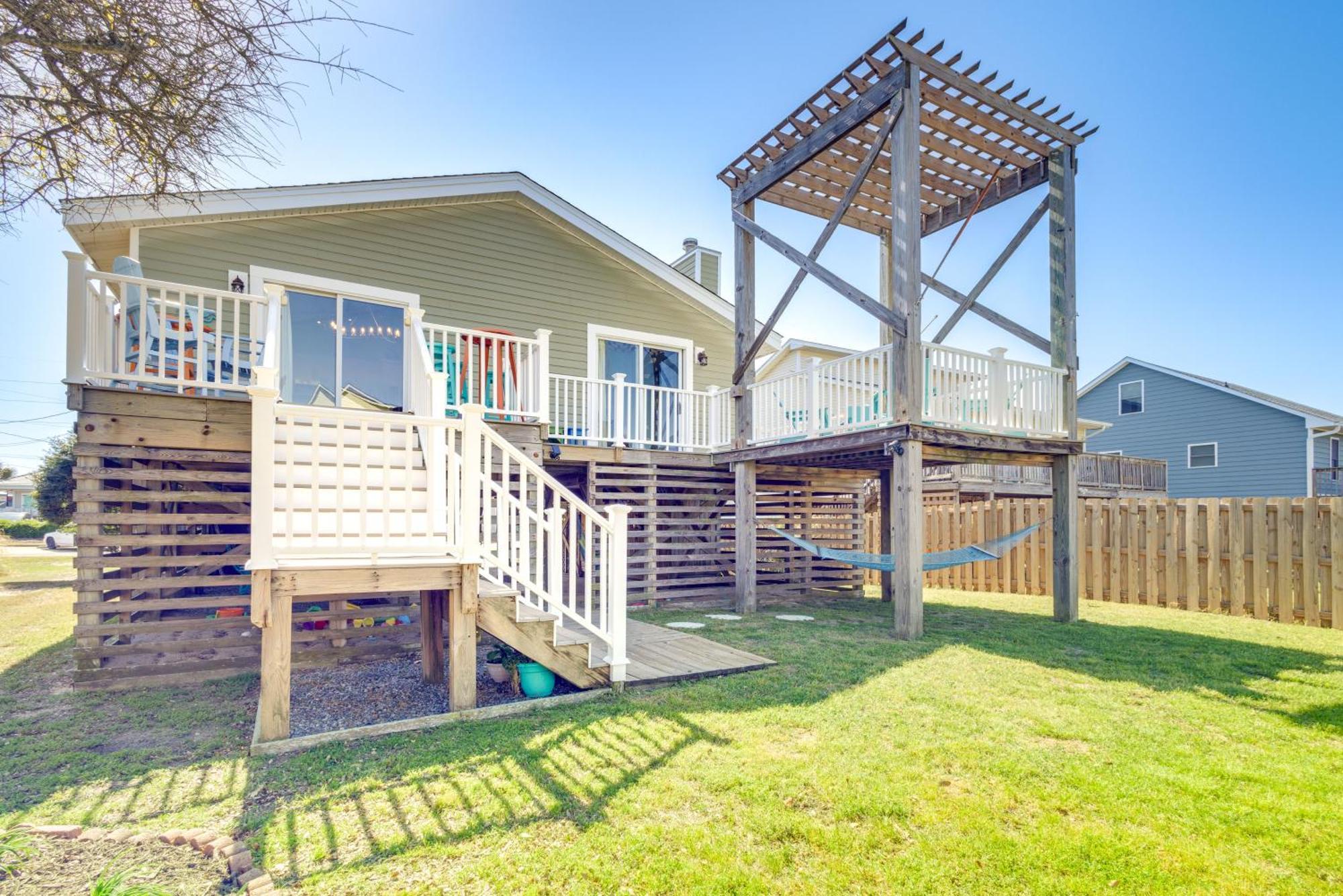 Coastal Home With Deck And Outdoor Shower Кілл-Девіл-Гілс Екстер'єр фото